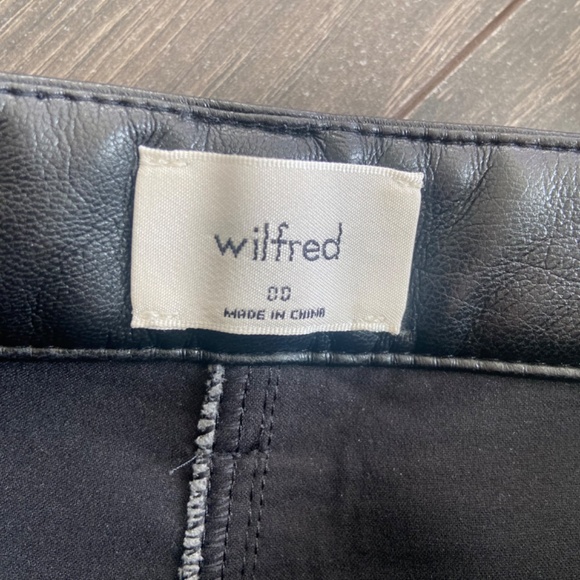 Aritzia Wilfred Black Melina Leather Pant - Size 00 - Picture 3 of 3